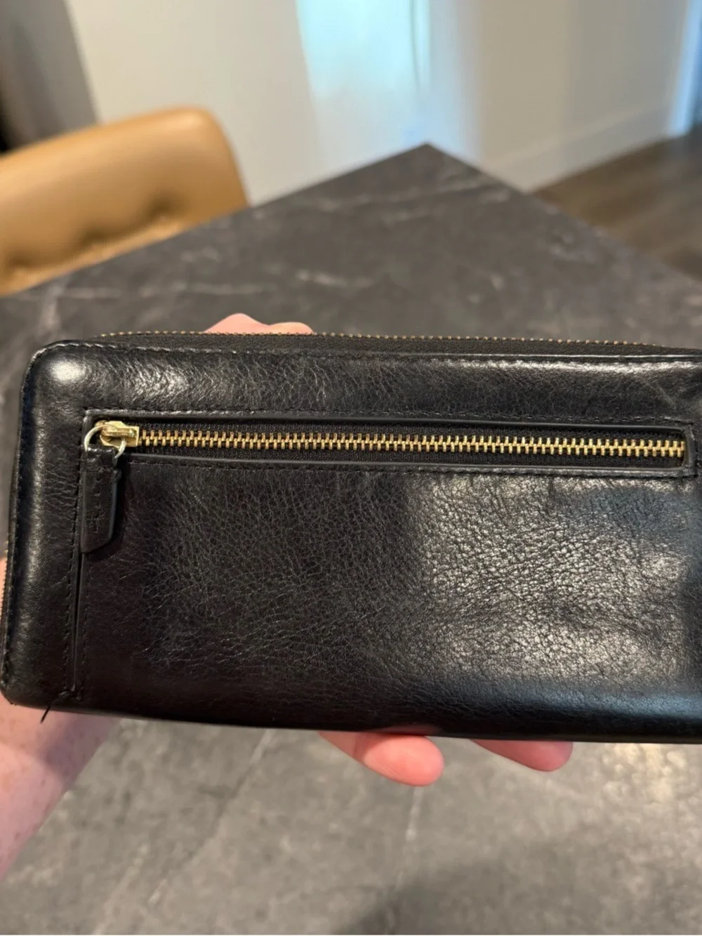 Fossil Zip Around black leather wallet vintage
